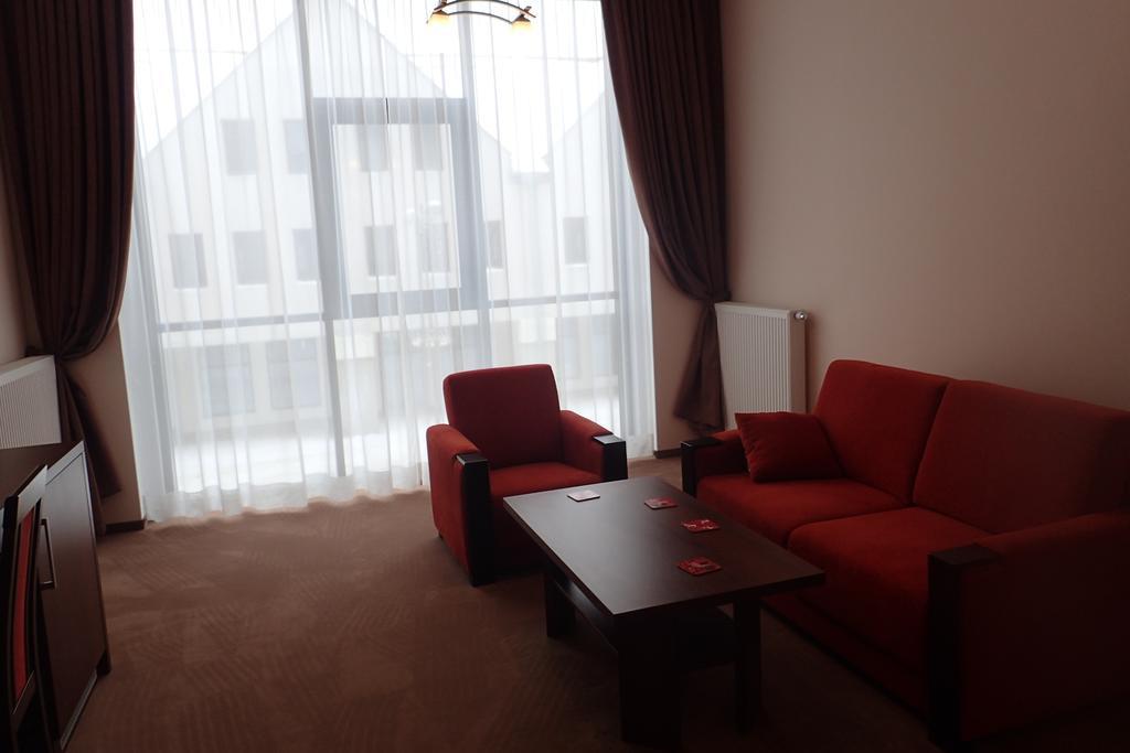 Gosciniec Pan Tadeusz II Hotel Gizycko Exterior photo